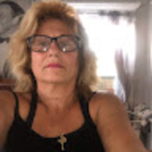 Meet your Posher, Dana m